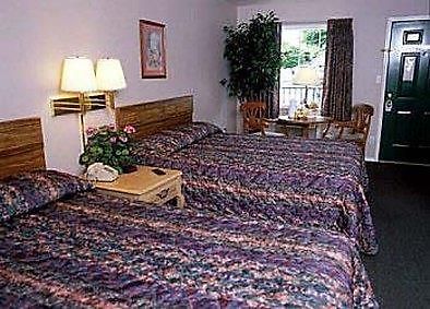 Surrey Inn Branson Pokój zdjęcie